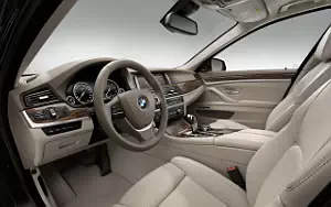   BMW 550i xDrive Modern Line - 2013