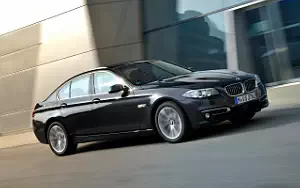   BMW 518d Luxury Line - 2014