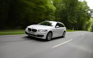   BMW 520d Touring Luxury Line - 2014