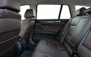  BMW 520d Touring Luxury Line - 2014