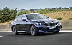   BMW i5 eDrive40 M Sport (Tanzanite Blue Metallic) - 2023