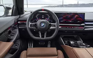   BMW i5 M60 xDrive (Frozen Pure Grey) - 2023