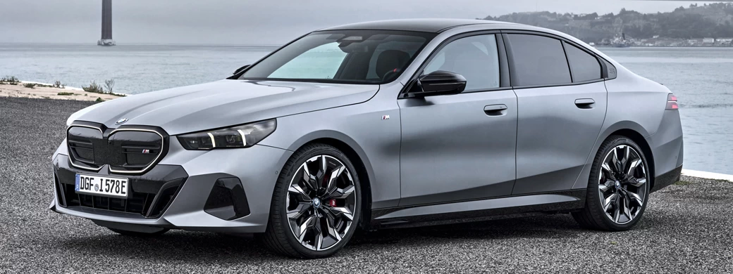   BMW i5 M60 xDrive (Frozen Pure Grey) - 2023 - Car wallpapers
