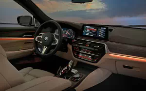   BMW 640i xDrive Gran Turismo M Sport - 2017