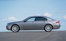   BMW 760i - 2002
