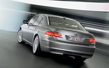   BMW 750Li - 2005