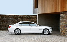   BMW 760Li - 2009