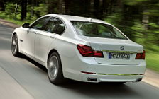   BMW 750i - 2012