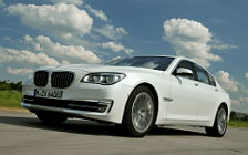   BMW 750i - 2012