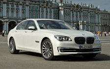   BMW 750i - 2012