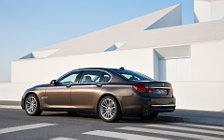   BMW 750Li - 2012