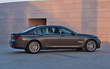   BMW 750Li - 2012