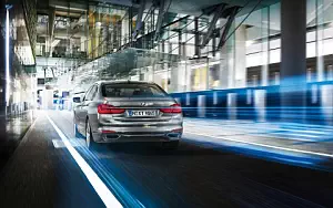   BMW 740Le - 2015