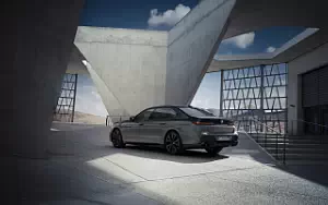   BMW M760e xDrive - 2022