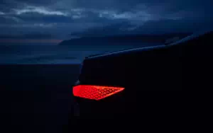   BMW i7 M70 xDrive (Frozen Tanzanite Blue) - 2023