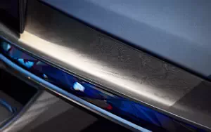   BMW i7 M70 xDrive (Frozen Tanzanite Blue) - 2023