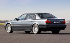   BMW 750iL E38
