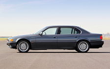   BMW 750iL E38