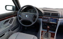   BMW 750iL E38