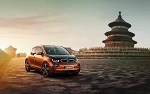   BMW i3 - 2013