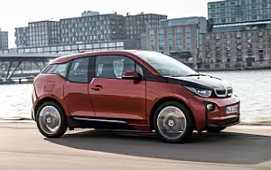   BMW i3 - 2013