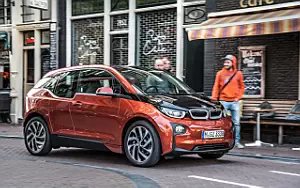   BMW i3 - 2013