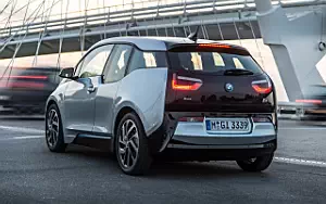   BMW i3 - 2013