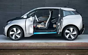   BMW i3 - 2013