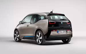   BMW i3 - 2013