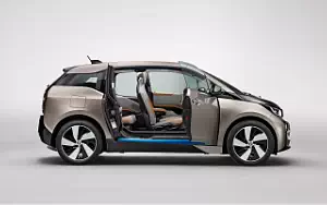   BMW i3 - 2013