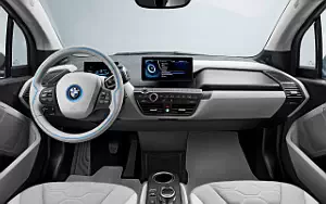   BMW i3 - 2013