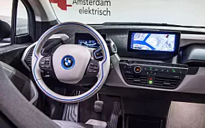   BMW i3 - 2013