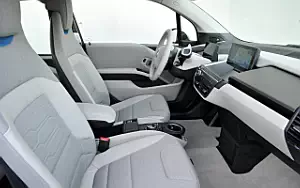   BMW i3 - 2013