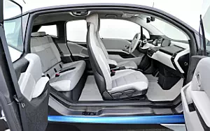   BMW i3 - 2013