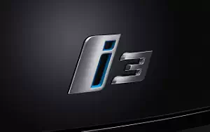   BMW i3 - 2013