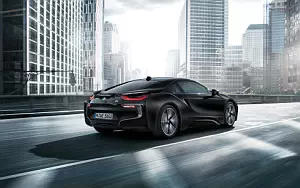   BMW i8 Frozen Black Edition - 2017