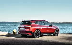   BMW iX Sport - 2021