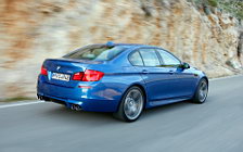   BMW M5 Sedan F10 - 2011