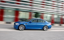   BMW M5 Sedan F10 - 2011