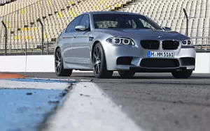   BMW M5 - 2013