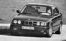   BMW M5 E34