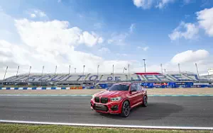   BMW X4 M Competition (Toronto Red Metallic) - 2019