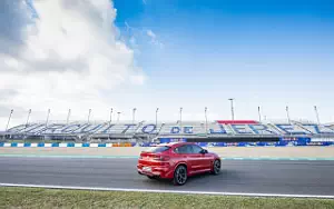   BMW X4 M Competition (Toronto Red Metallic) - 2019