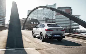   BMW X4 M40i - 2021
