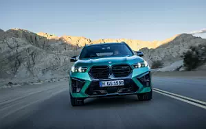   BMW X5 M Competition (Isle of Man Green Metallic) - 2023