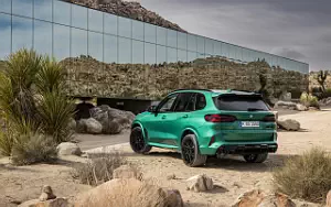   BMW X5 M Competition (Isle of Man Green Metallic) - 2023