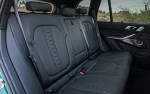   BMW X5 M Competition (Isle of Man Green Metallic) - 2023