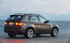   BMW X5 xDrive50i - 2010