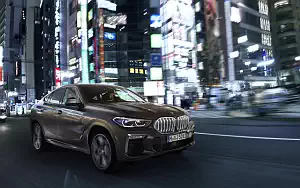   BMW X6 M50i - 2019