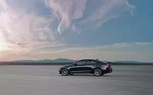  Cadillac ATS-V - 2016